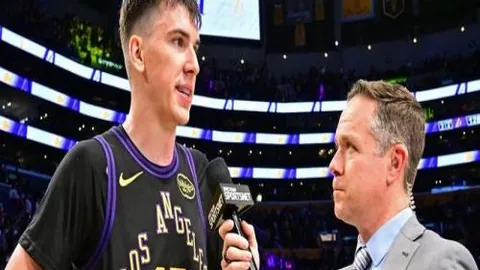 大宝离场工体社交媒体，足球热情不减