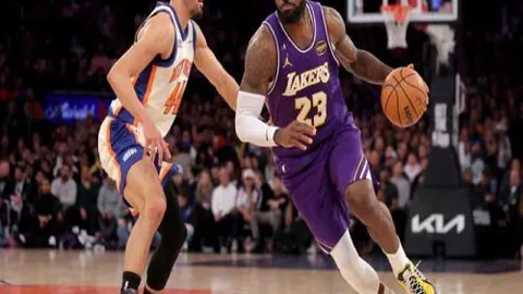 CBA3冠王逆转未果，末节惨遭翻盘，14-33大崩盘，另一强队连胜四场