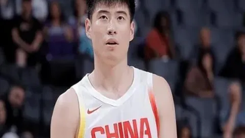 库里32分7助难阻勇士客场逆转失利